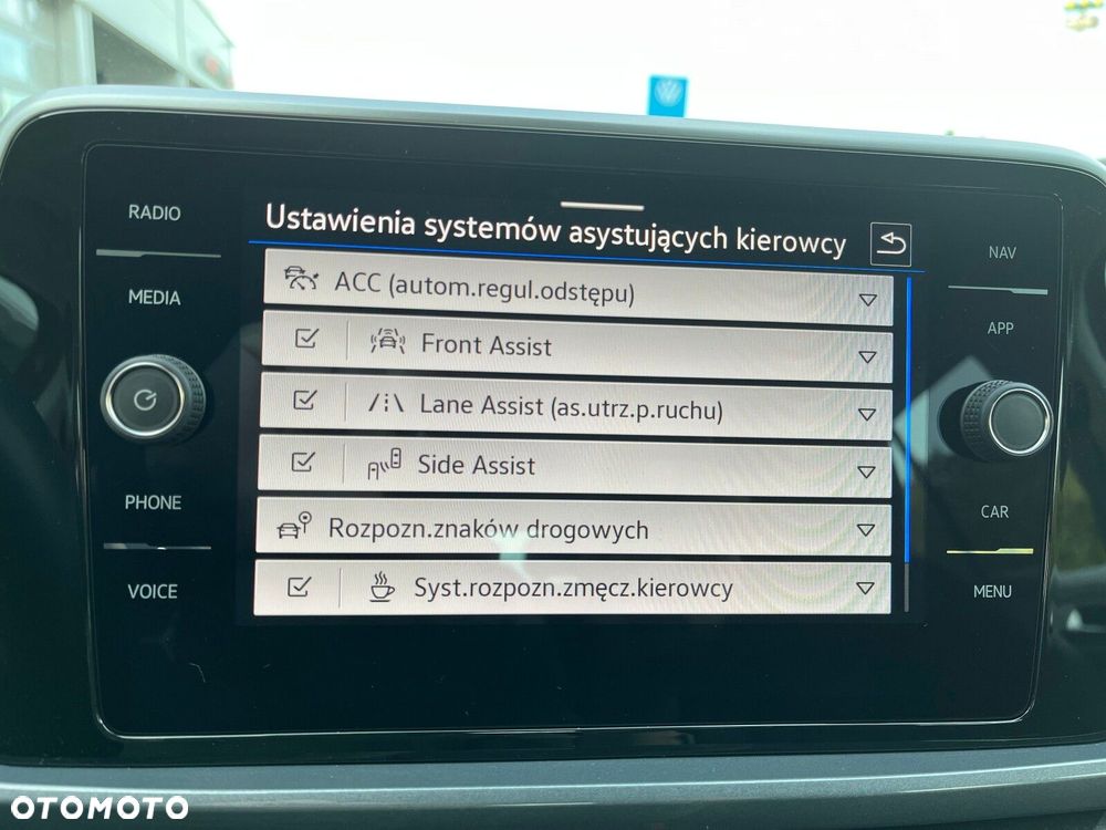 Volkswagen T-Roc 1.5 TSI Style - 34