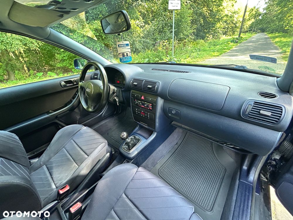 Audi A3 1.6 Ambition - 11