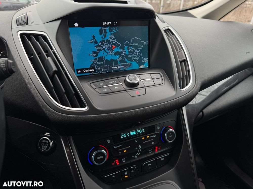 Ford Grand C-Max - 10