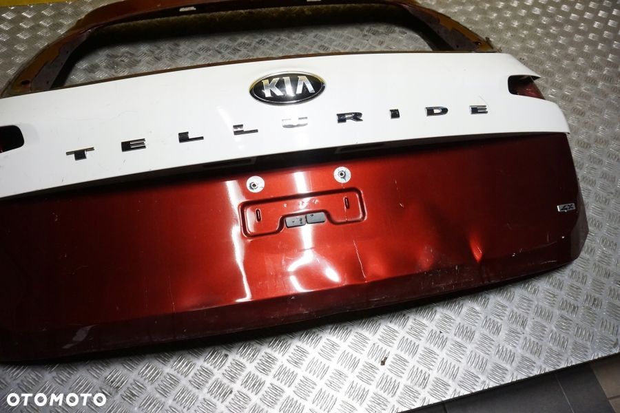 KIA TELLURIDE 2020 - Klapa Tylna Bagażnika Tył USA - 11