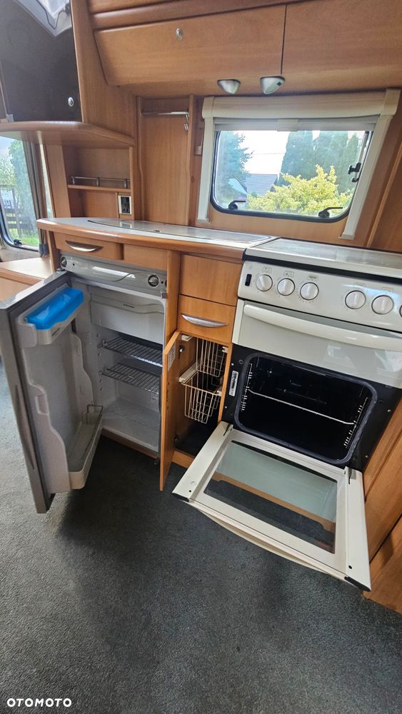 SWIFT Namiot Mover Challenger 460SE - 12