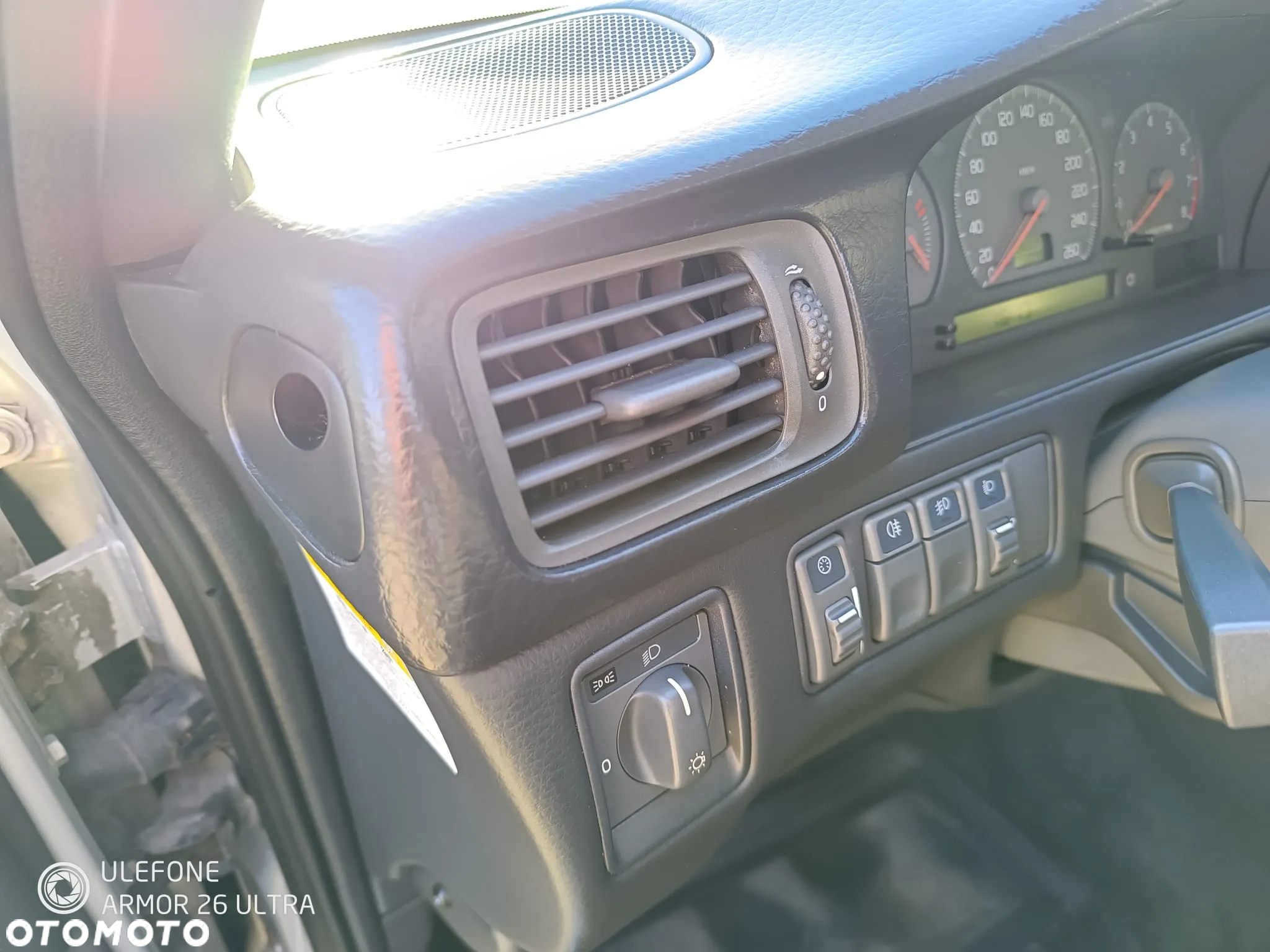 Volvo S70 2.4 T - 11