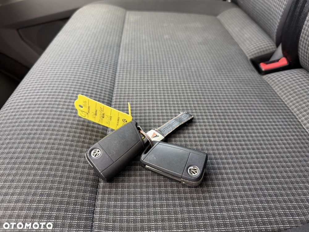 Volkswagen Transporter - 30