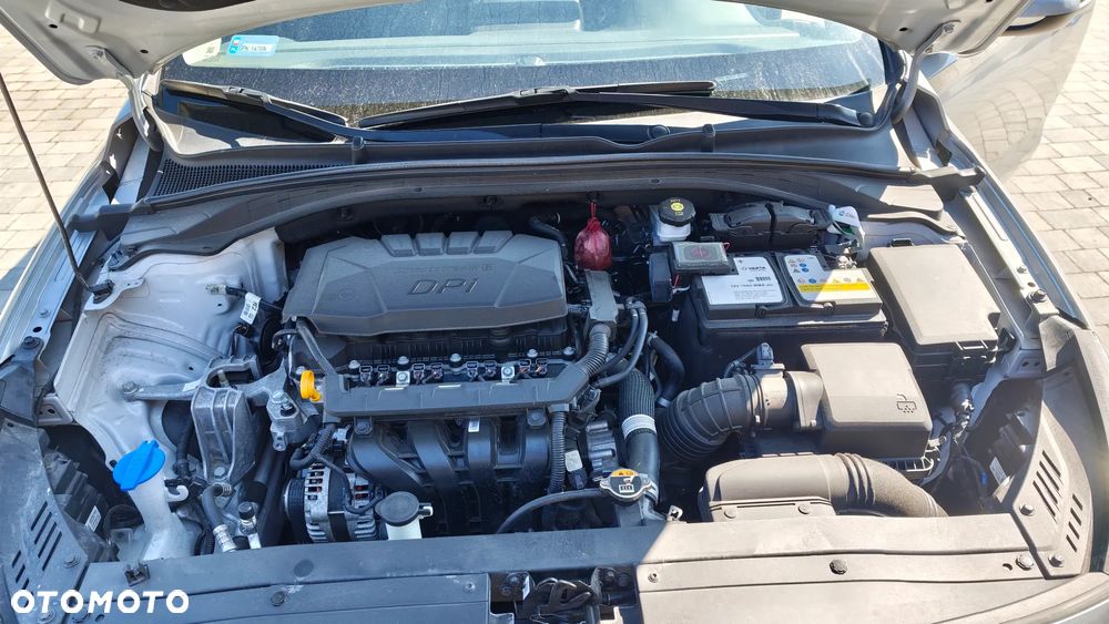Hyundai i30 1.5 DPI Classic + - 7