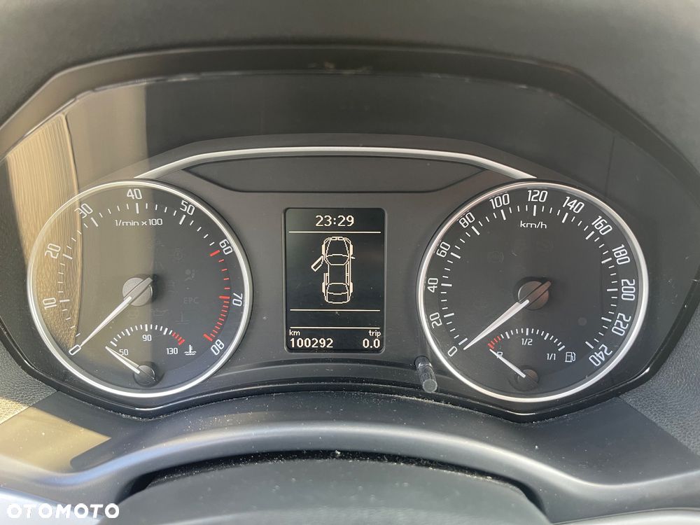 Skoda Octavia 1.4 TSI Ambiente Green tec - 33