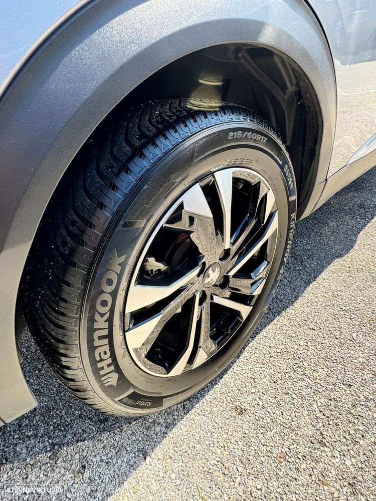 Peugeot e-2008 Allure - 15
