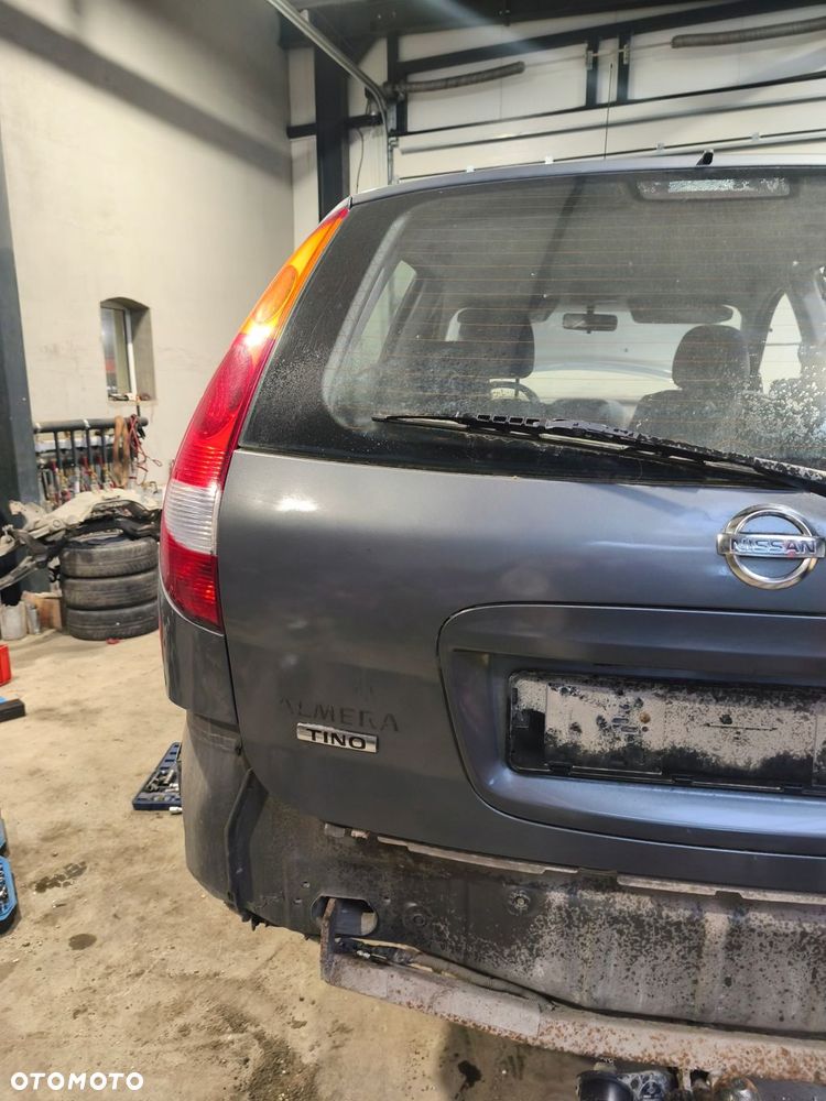 ALMERA TINO LIFT 02-06 KLAPA BAGAŻNIKA SZYBA TYŁ KAMERA KPL KY5 - 2