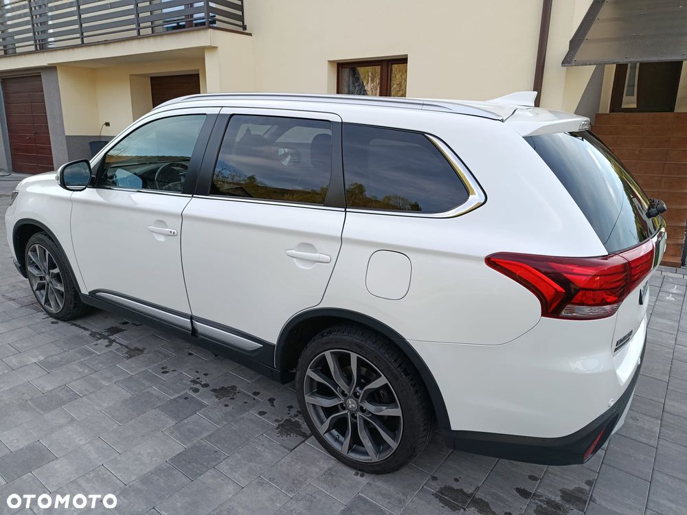Mitsubishi Outlander 2.0 4WD CVT Diamant Edition+ - 7