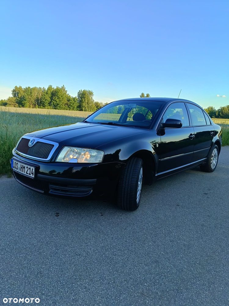 Skoda Superb 1.8 Turbo Elegance - 2