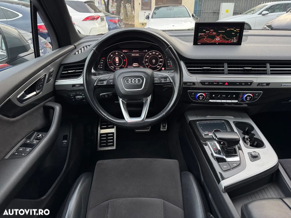 Audi Q7 - 7