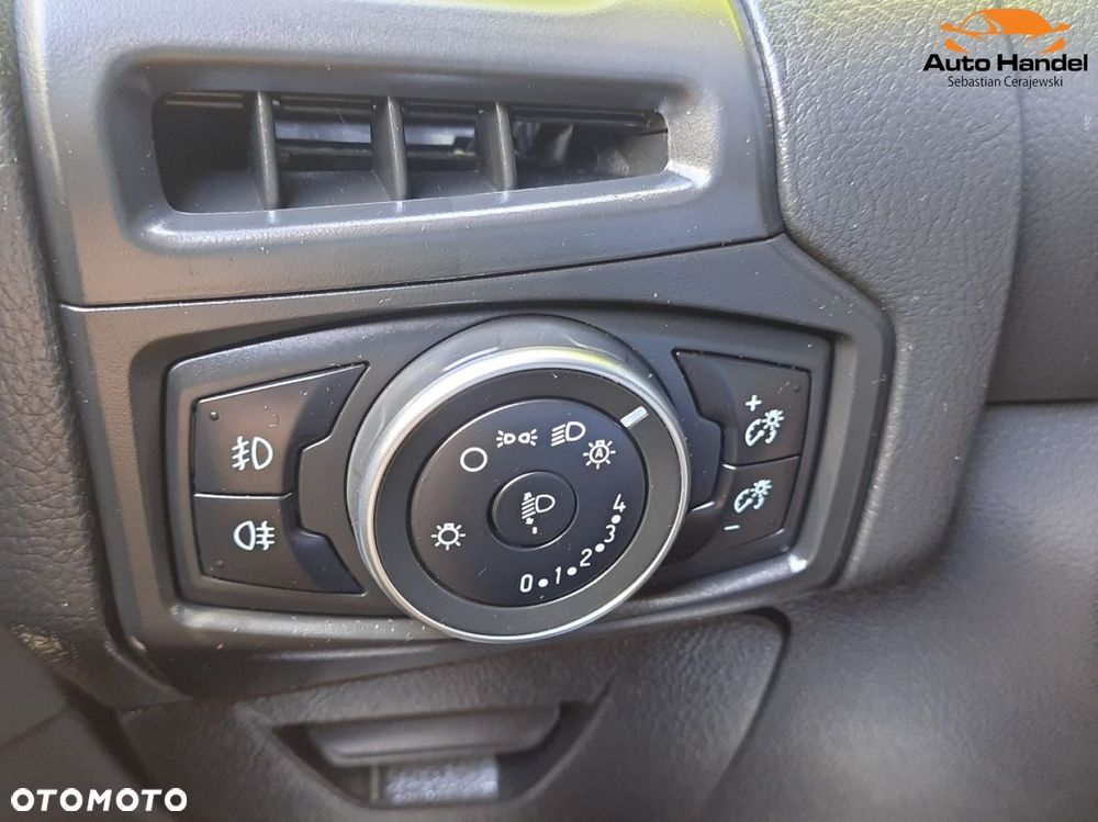 Ford Focus 1.5 EcoBoost STart-Stopp-System TITANIUM - 19
