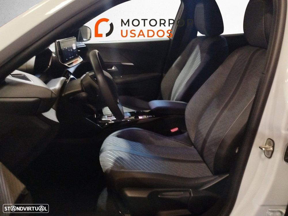 Peugeot 2008 1.2 Hybrid Allure e-DCS6 - 9