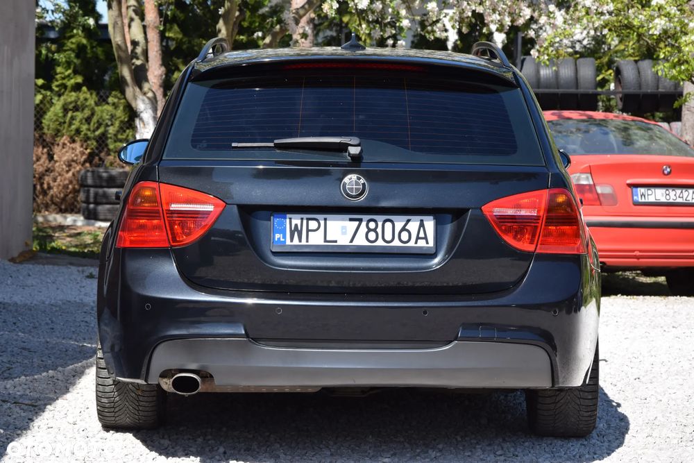 BMW Seria 3 318i - 6