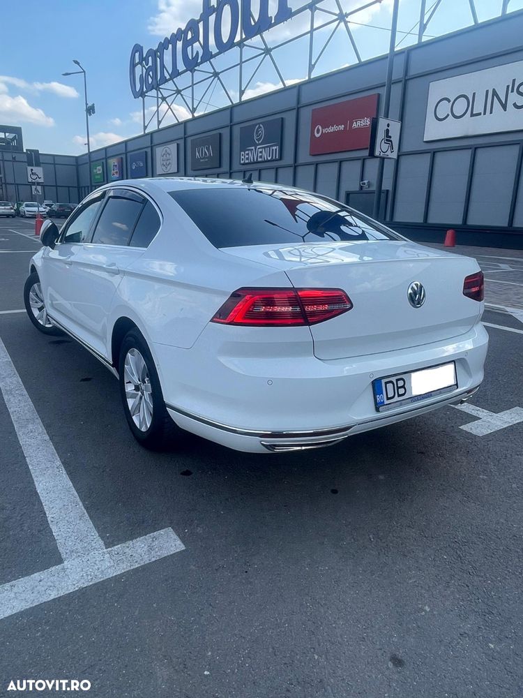 Volkswagen Passat 2.0 TDI DSG Highline - 3