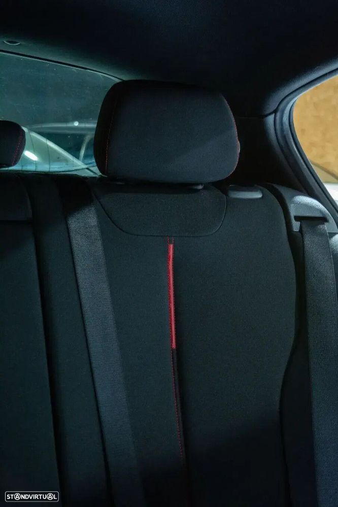 BMW 120 d Sport Line - 14