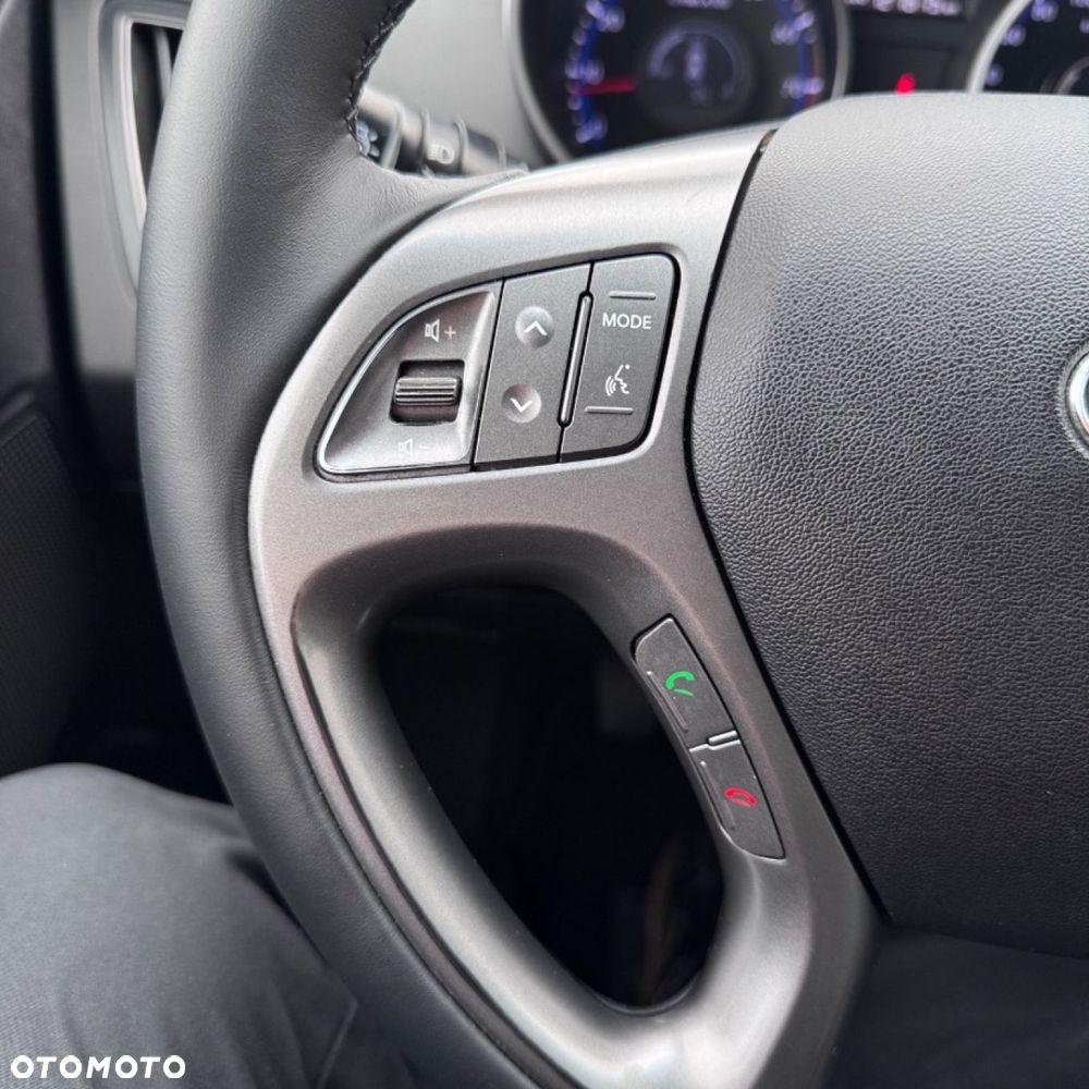 Hyundai ix35 blue 1.6 2WD Finale Gold - 39