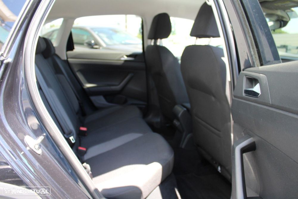 VW Taigo 1.0 TSI Urban DSG - 27