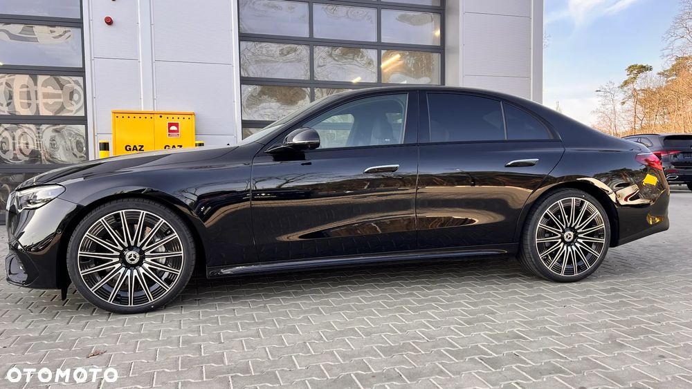 Mercedes-Benz Klasa E 220 d 4-Matic AMG