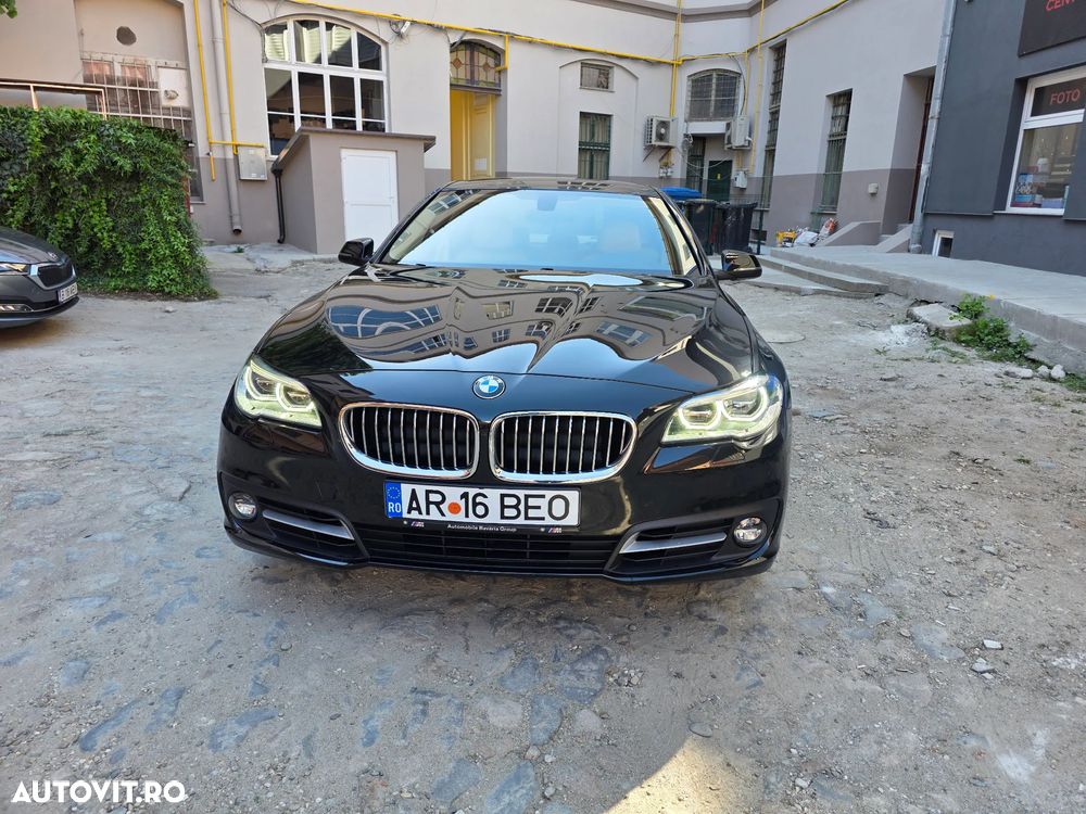 BMW Seria 5 525d xDrive AT - 1