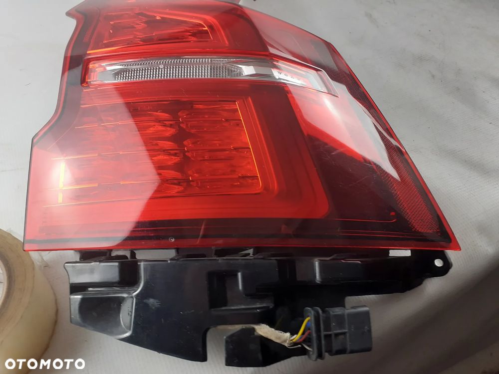 Lampy tylne P+L Volvo V60 II 18-22r. Eur - 5