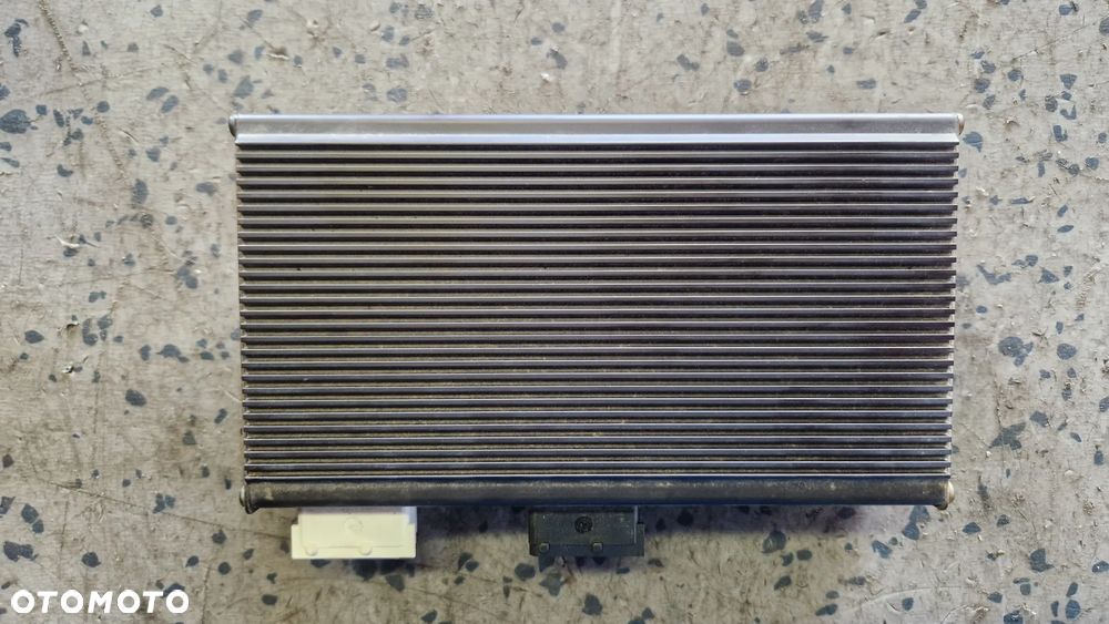 PEUGEOT 607 WZMACNIACZ AUDIO 9631041580 - 1