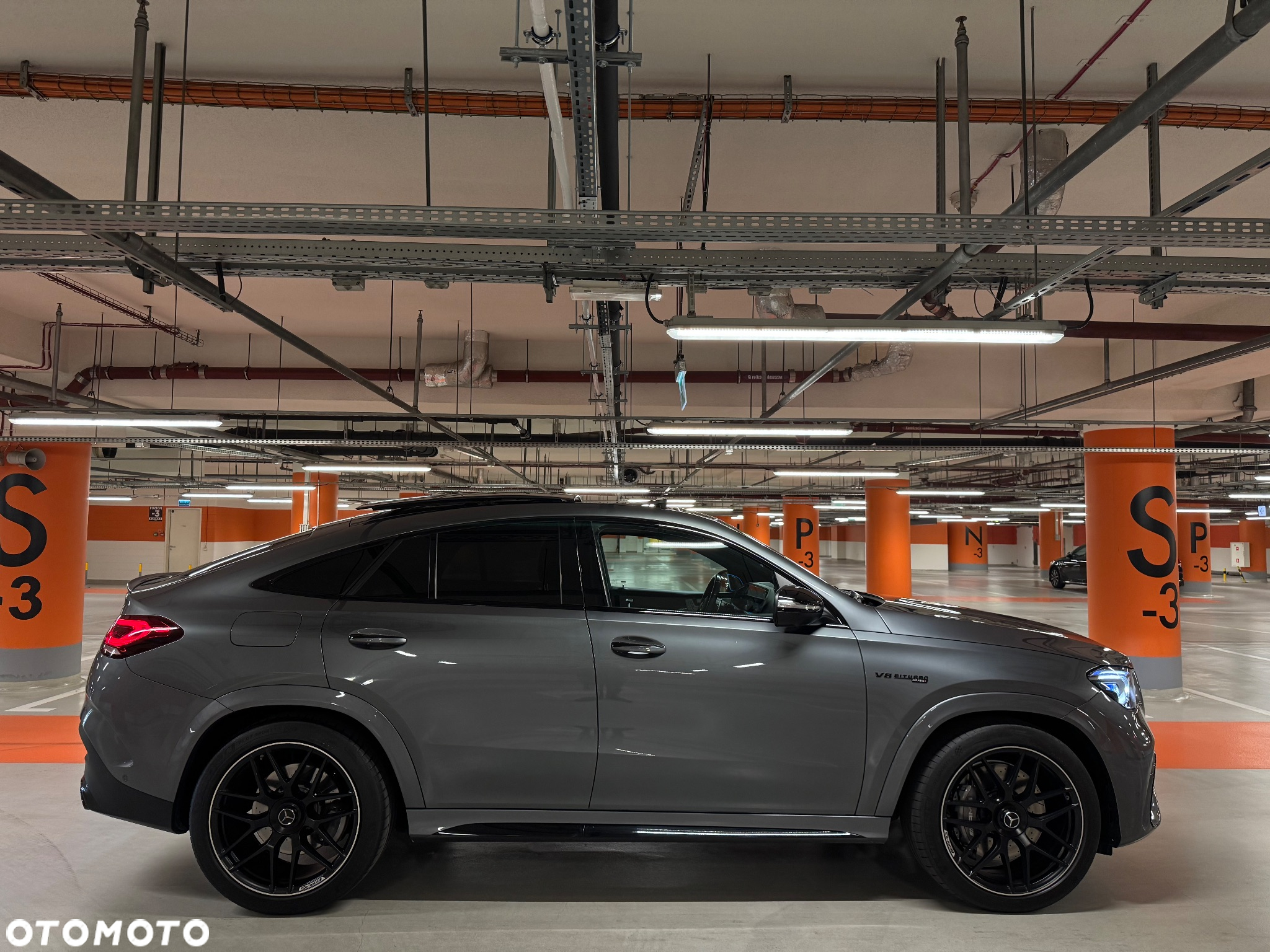 Mercedes-Benz GLE AMG Coupe 63 4-Matic Premium Plus - 8