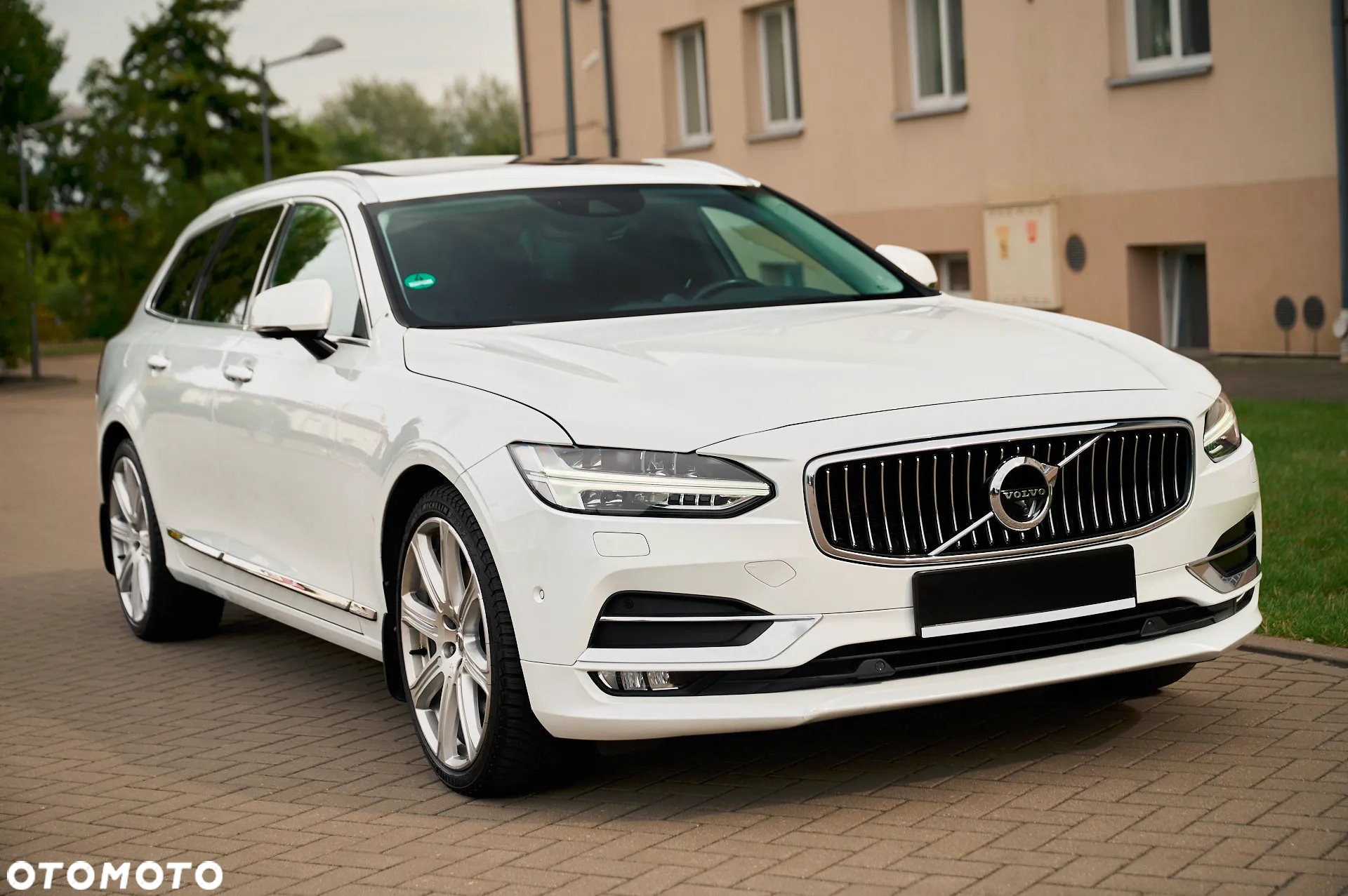 Volvo V90 D5 AWD Geartronic Inscription - 18