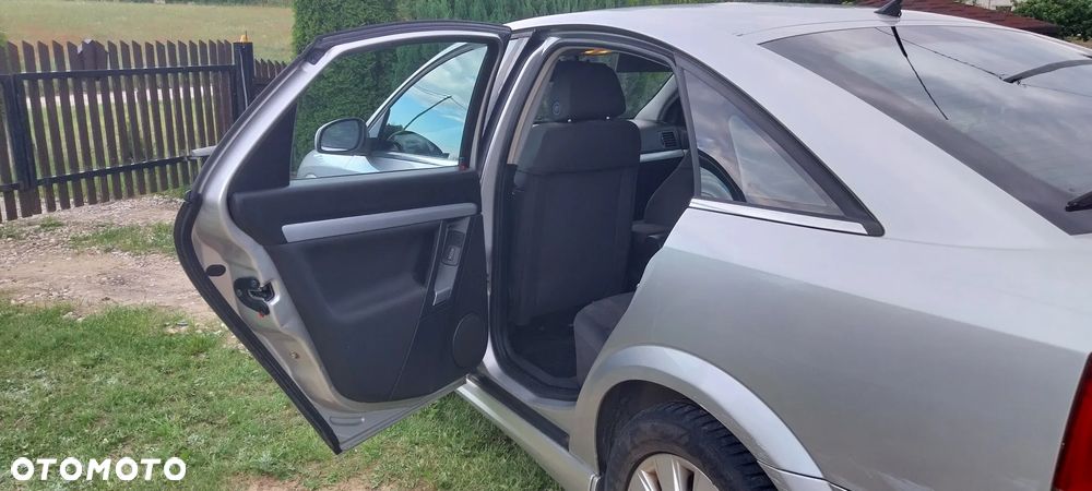 Opel Vectra 1.8 - 14