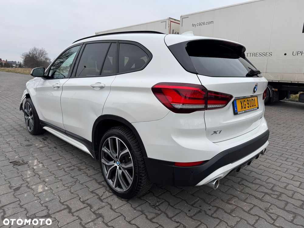 BMW X1 sDrive18d xLine sport - 8