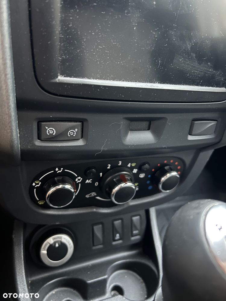 Dacia Duster 1.6 SL Aventure - 5