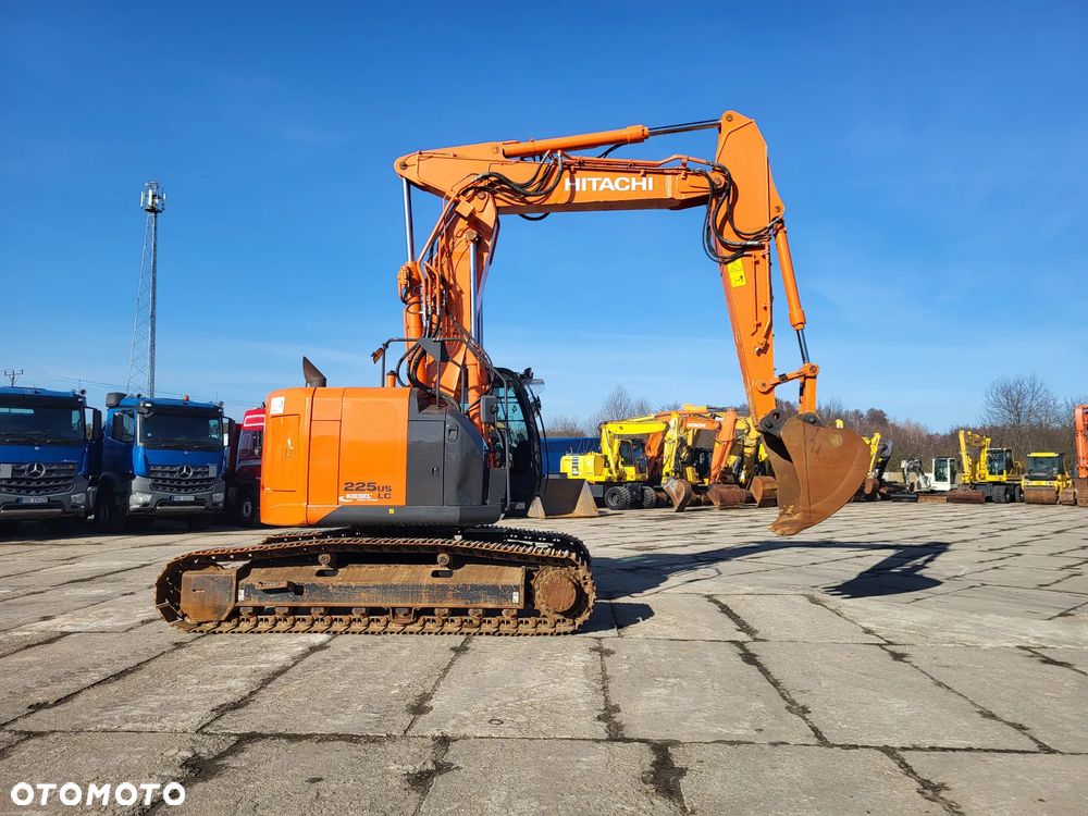 Hitachi ZX 225 LC5B spr z Niemiec krótki tył waga 26 ton - 5