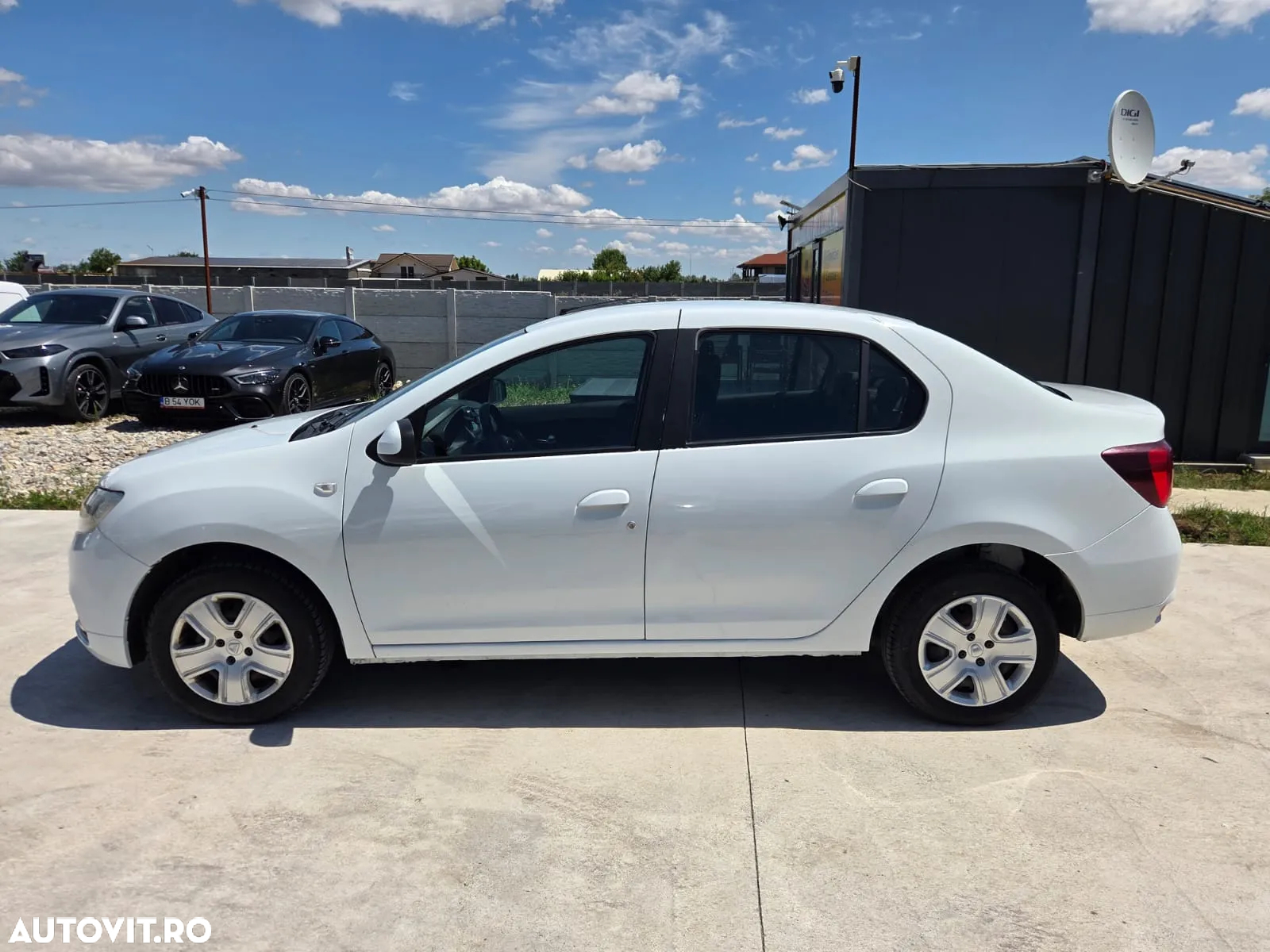 Dacia Logan 1.0 SCe Ambiance - 9