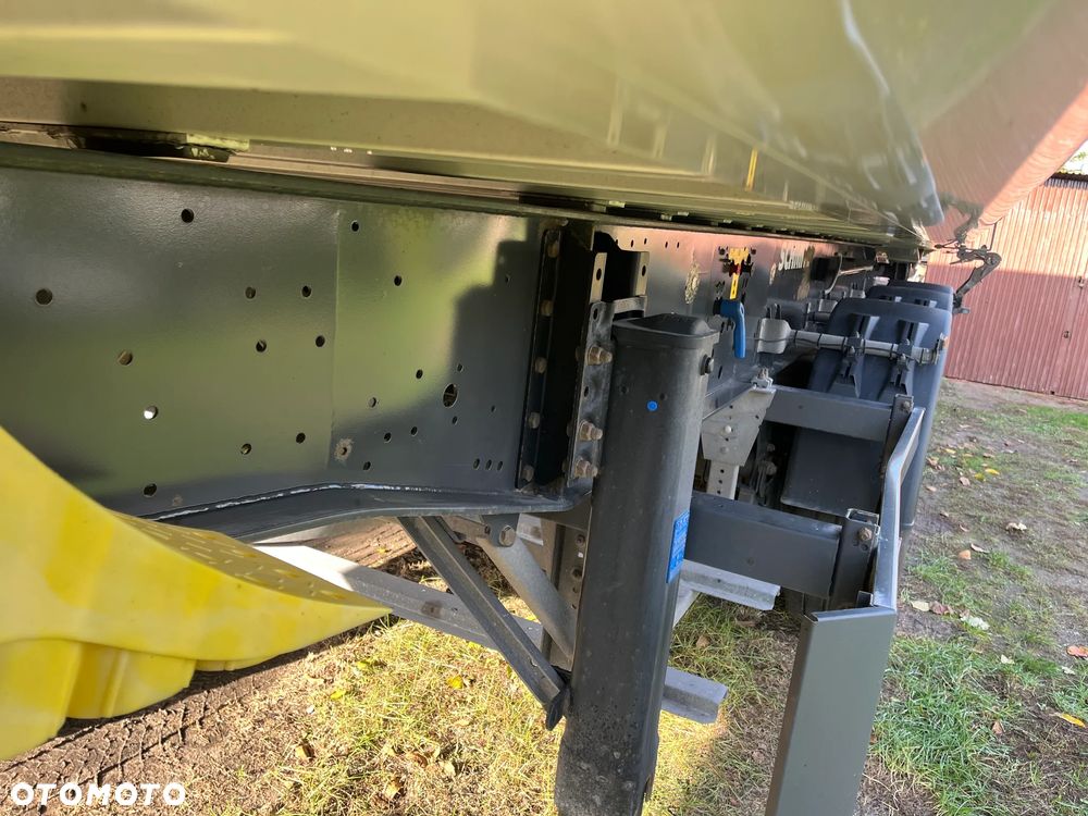 Schmitz Cargobull - 11
