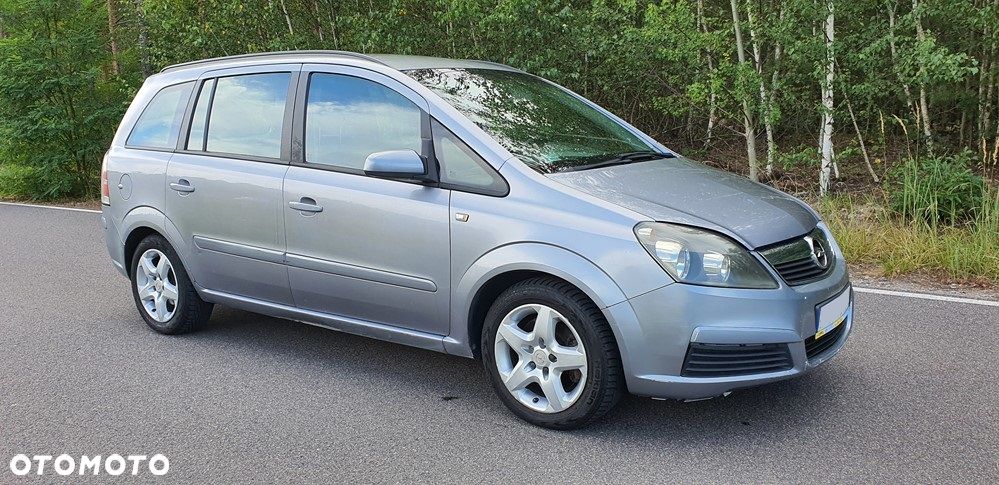 Opel Zafira 1.9 CDTI Cosmo - 4