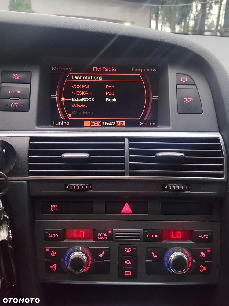 Audi A6 Limousine 2.4 - 20