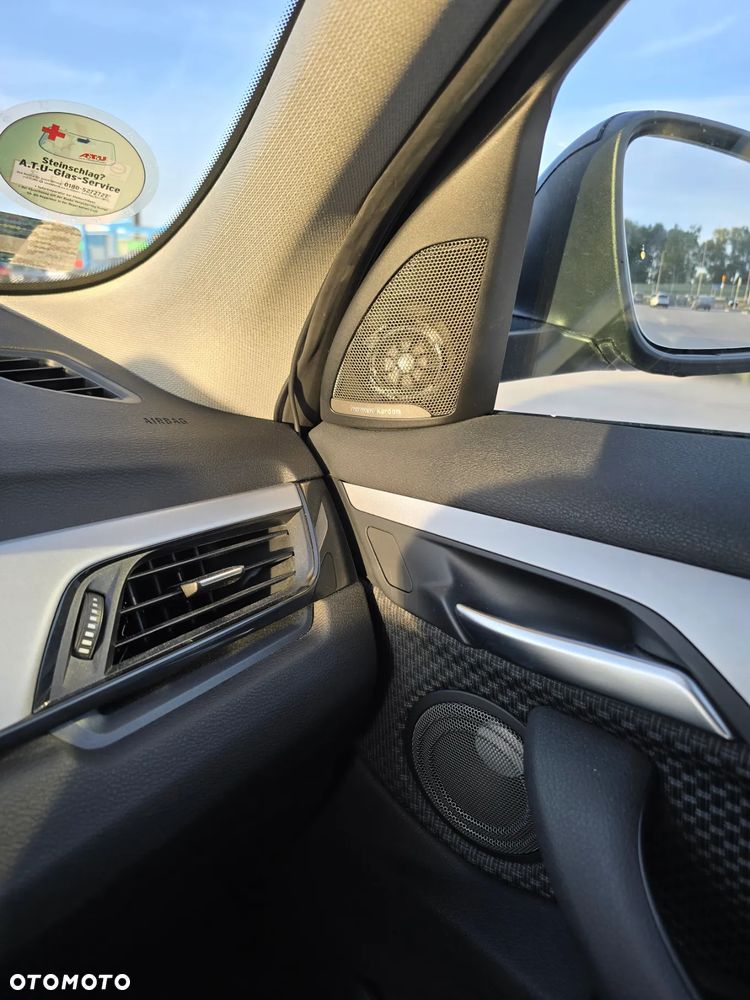 BMW X1 sDrive20i - 10