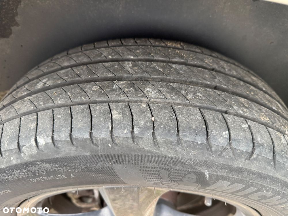 Volkswagen CADDY MAXI LONG 2.0 TDI 140 MANUAL 6 BIEGÓW SUPER STAN GOTOWY DO PRACY - 23