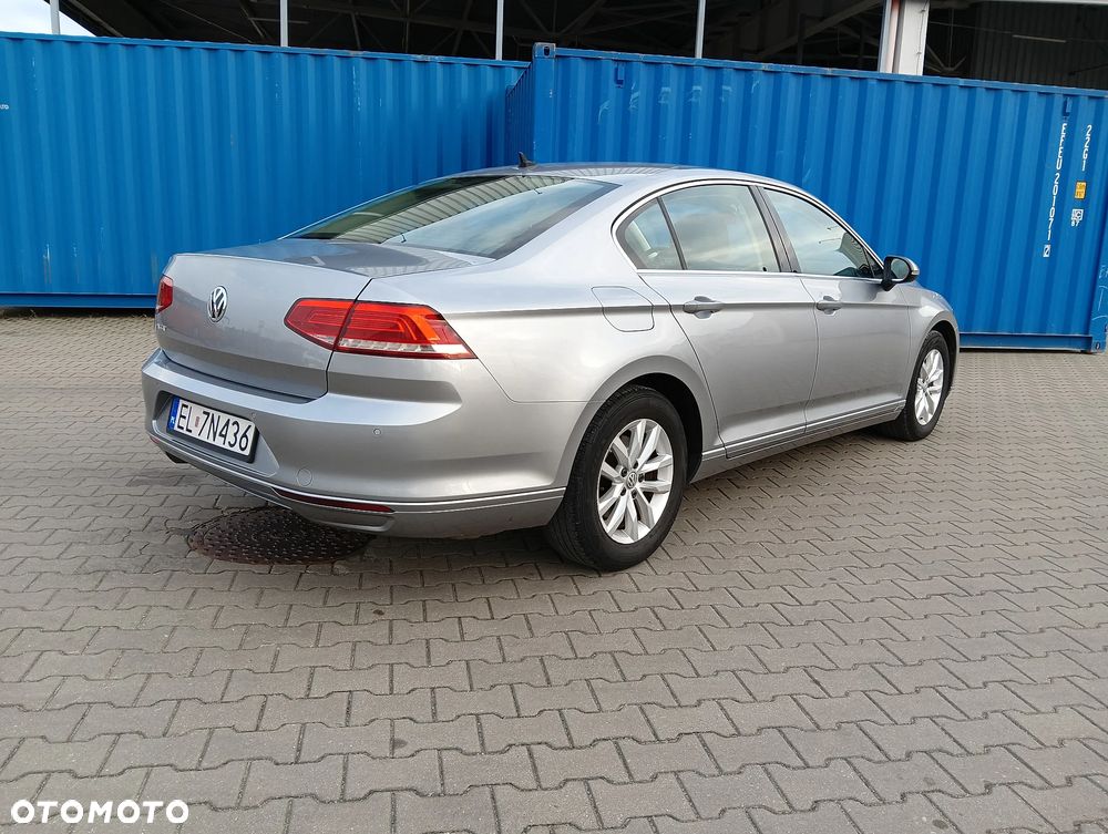 Volkswagen Passat 1.5 TSI EVO Business - 7