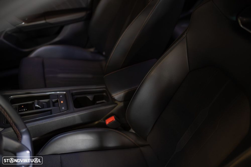 Cupra Formentor 1.4 e-Hybrid DSG VZ - 22