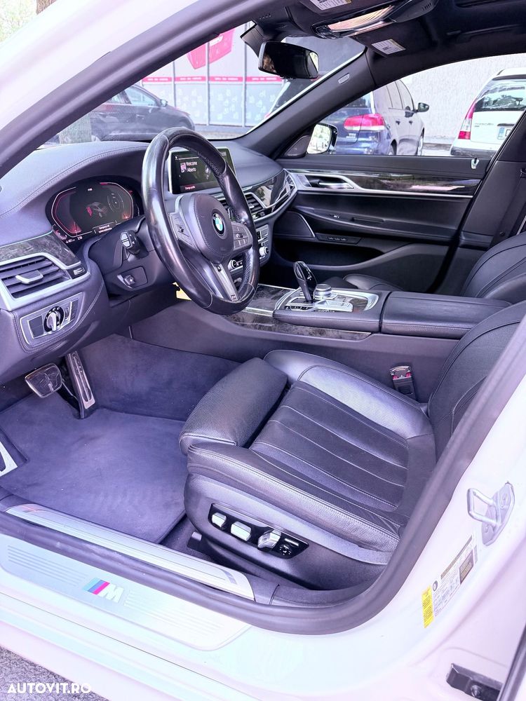 BMW Seria 7 740Li - 11