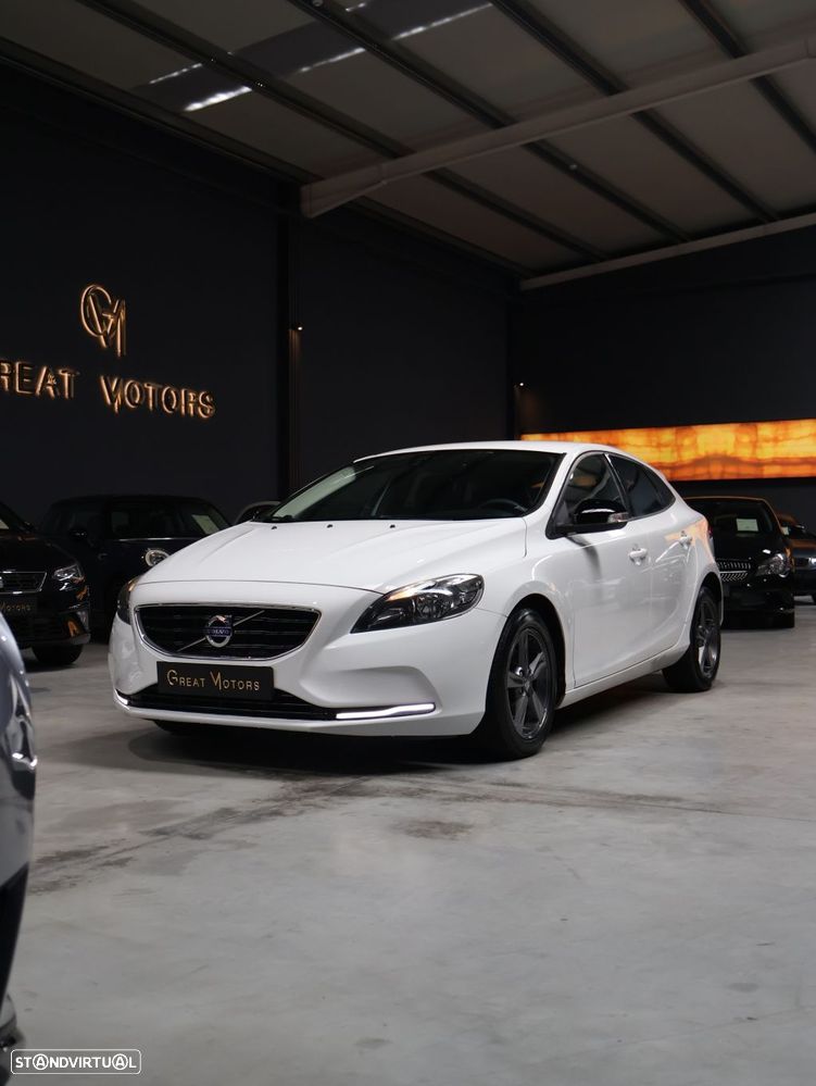 Volvo V40 1.6 D2 Momentum - 10