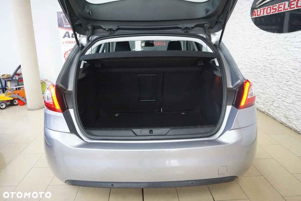 Peugeot 308 BlueHDi FAP 120 EAT6 Stop & Start Active - 18