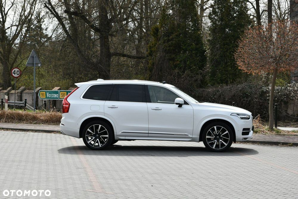 Volvo XC 90 - 8