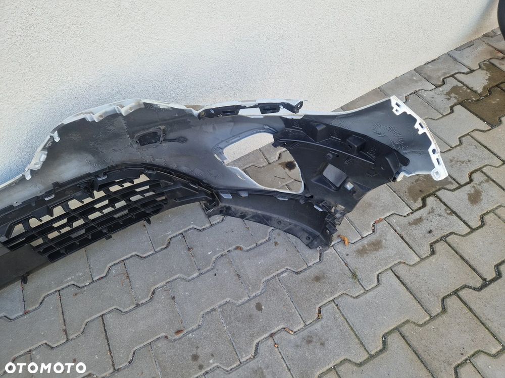 Zderzak Renault Captur II 2020 - - 14