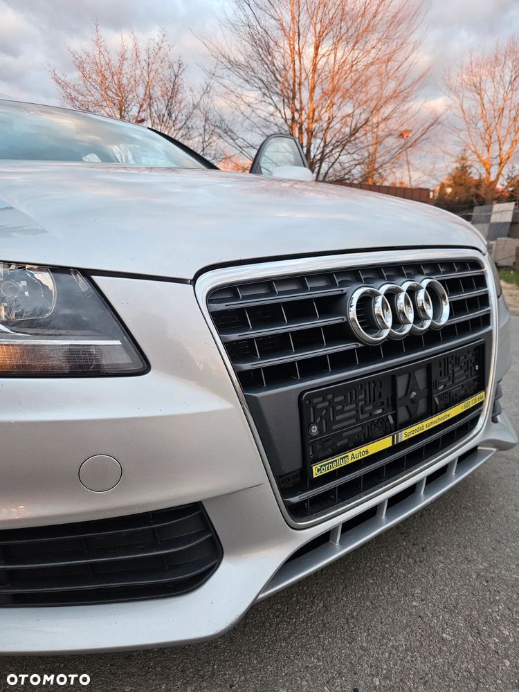 Audi A4 Avant 2.0 TDI DPF Ambition - 27