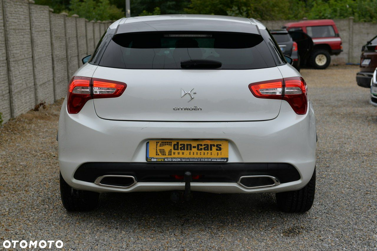 Citroën DS5 HDi 165 Chic - 4