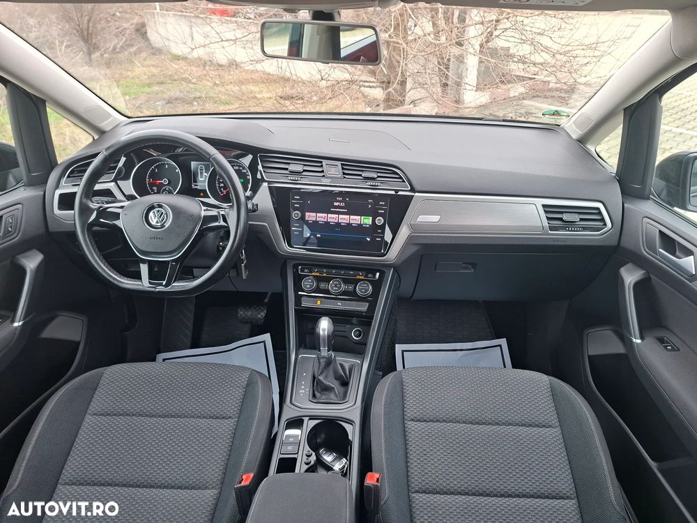 Volkswagen Touran 1.6 TDI SCR (BlueMotion Technology) DSG Comfortline - 16