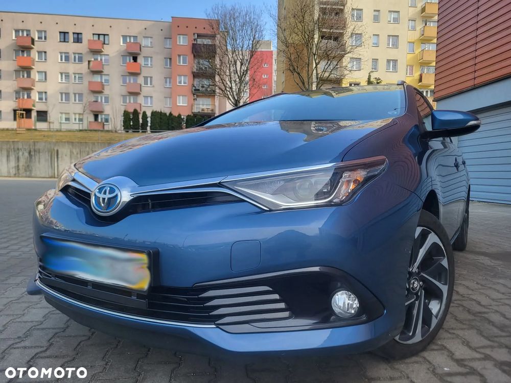 Toyota Auris - 4