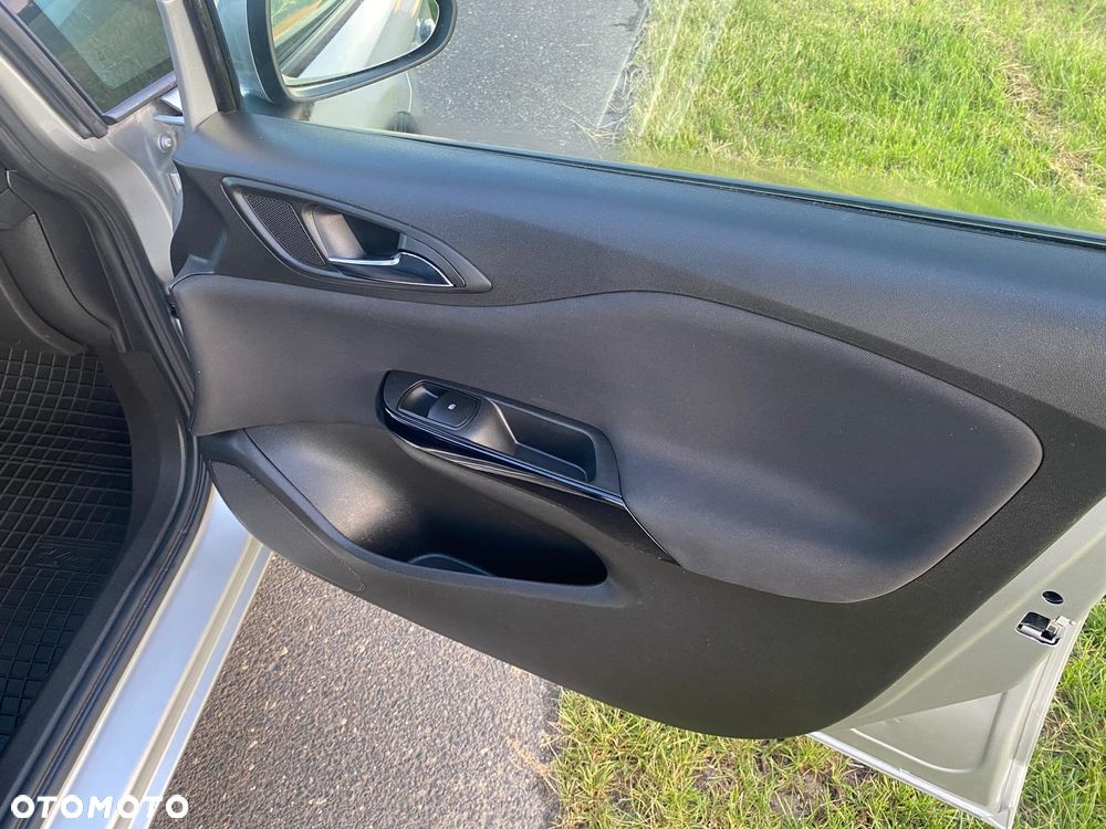 Opel Corsa 1.4 Cosmo - 16