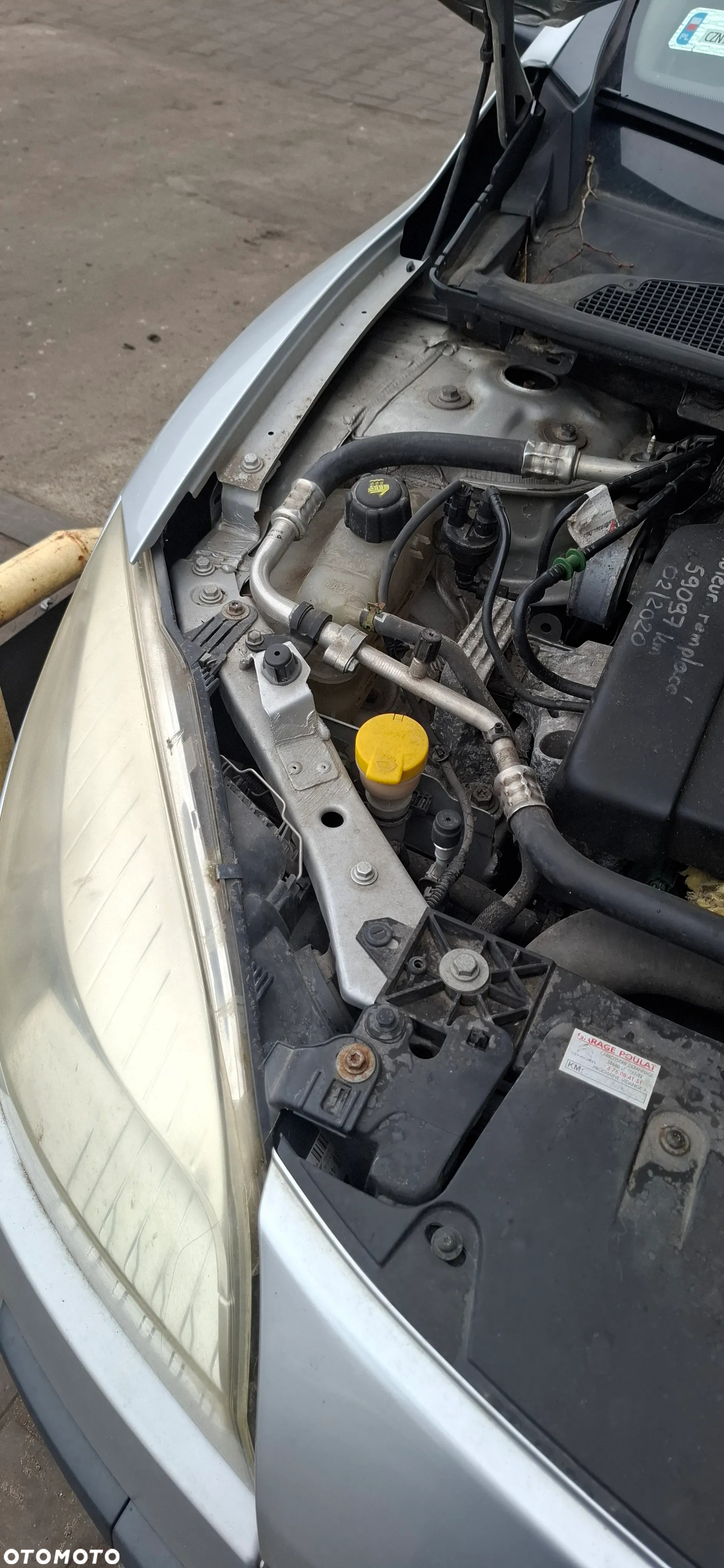 Renault MEGANE III Coupe 1,4 b  kod silnika H4J 700 na części - 8